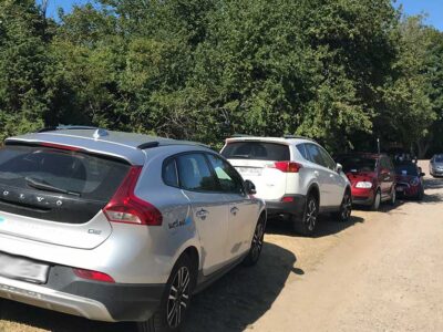 Parkeringskaos i naturen